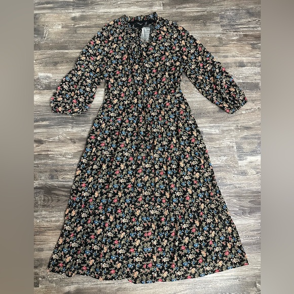 Lauren Ralph Lauren Dresses & Skirts - NWT Lauren Ralph Lauren Women’s Long Sleeve Black Floral Midi Dress Size 10